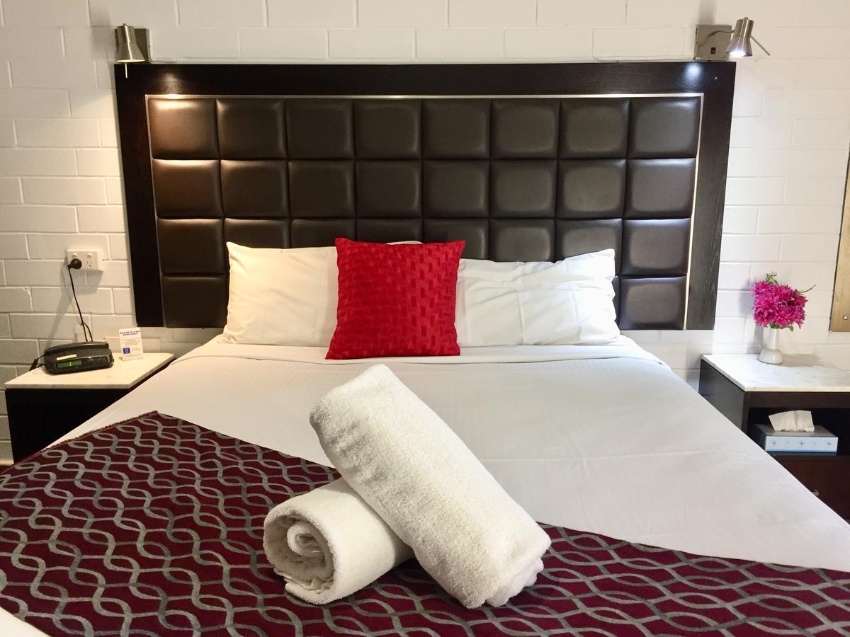 Pooraka Motor Inn Экстерьер фото